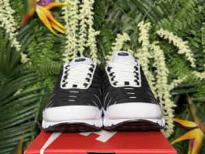 Nike Air Max Plus TN Black White — miniatura 3