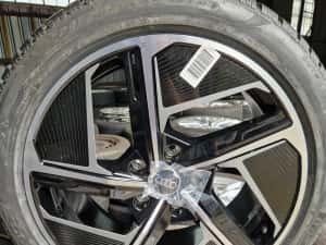 Roti/Jante/Jenti NOI originale Audi RS e-tron GT | 245/45 285/40 R20 — miniatura 3
