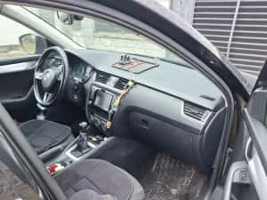 Skoda octavia 2017 1.6tdi — miniatura 6