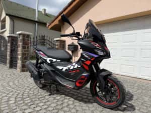 Aprilia SR GT 125 Replica model 2025 — miniatura 6