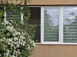 Ap.SUPERB 2 camere decomandate/ balcon/ parcare Hipodrom IV SIBIU — miniatura 2
