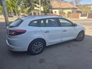 Renault megane GT  Line — miniatura 3