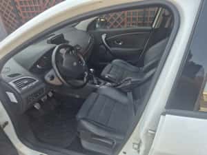Renault megane GT  Line — miniatura 6