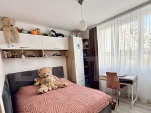 Iosia- Decebal, 3 camere, apartament mobilat, cu terasa de 20mp — miniatura 4