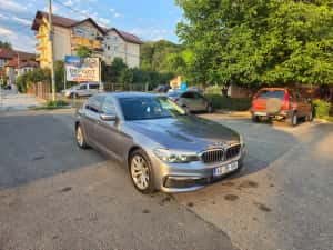 BMW G30 518d 2019 — miniatura 6