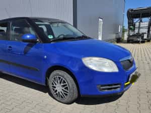 Skoda fabia 2 an 2009 — miniatura 4