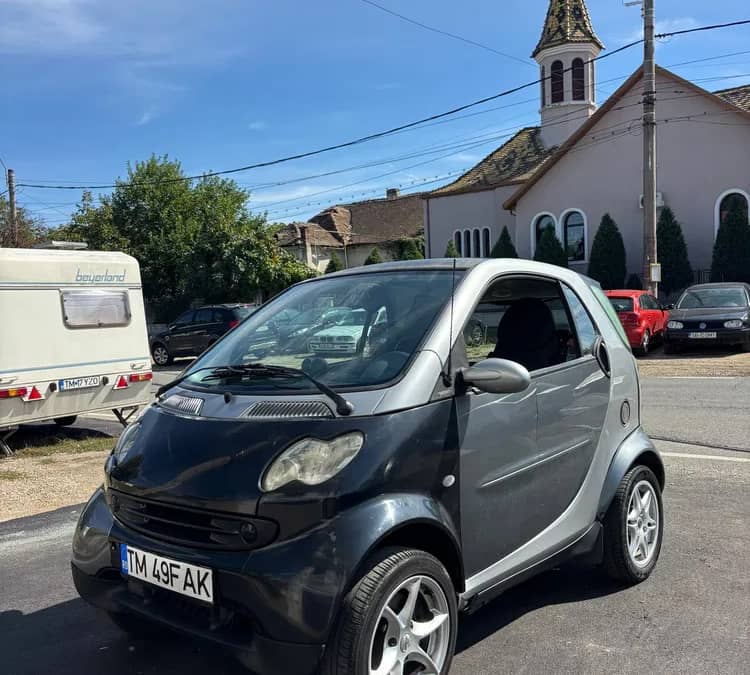 Vand Smart 0.8diesel automat — fotografie 1 din 10