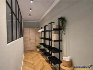 Refugiu urban lux, apartament spectaculos pe aleea pietonala a Postavarului,Centrul Istoric — miniatura 5