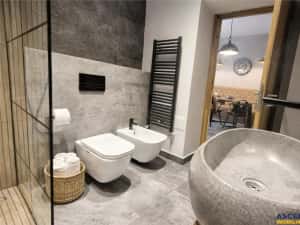 Refugiu urban lux, apartament spectaculos pe aleea pietonala a Postavarului,Centrul Istoric — miniatura 7