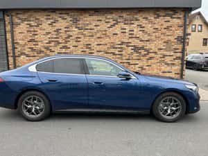 BMW 520 second-hand - 42.800 km, Automată, Diesel — miniatura 7
