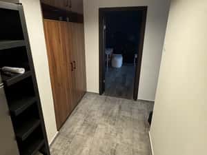 Garsoniera Zona Tineretului Renovata Minimalist — miniatura 3