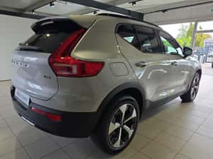 Volvo XC40 SUV second-hand 197 cp — miniatura 6