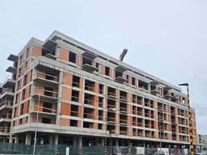 Apartament nou cu 3 camere si terasa in zona Coresi — miniatura 3