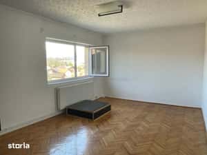 OPORTUNITATE, Apartament 2 camere, 51 mp, confort si liniste, zona Rep — miniatura 3
