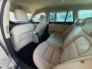 Skoda Superb 2.0 TDI 140 CP Laurin Klement Clima Navigatie Incalzire Canapele — miniatura 6