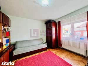 Apartament 2 camere de vanzare | decomandat | strada Lunga | pivnita | — miniatura 5
