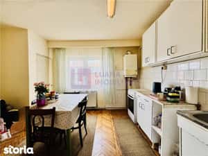 Apartament 2 camere de vanzare | decomandat | strada Lunga | pivnita | — miniatura 6