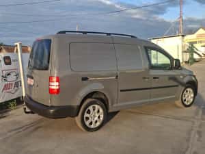 Vw Caddy maxi 2011 4x4 2.0tdi 2usi carlig clima Rate Factura Garanție — miniatura 3