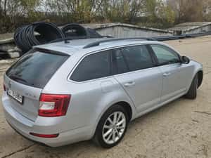Skoda Octavia 2015, 307.000 km, Diesel, 5.900 EUR — miniatura 3