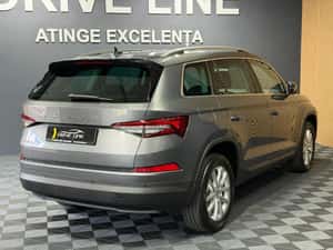 SKODA Kodiaq 2.0 TDI DSG Style — miniatura 4
