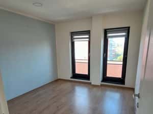 De inchiriat apartament nemobilat pt birou sau locuit Coposu 18A 50mp — miniatura 3