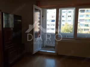 Garsoniera 34 mp, zona Dambu Pietros — miniatura 3