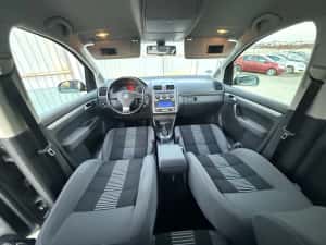 VW TOURAN 1.9 tdi* 105 cp* 2009* Automat* IMPECABIL!!! — miniatura 4