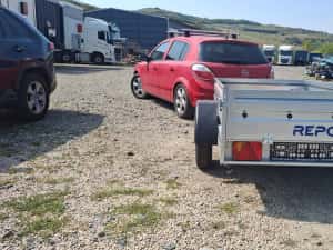 Remorcă REPO 750 kg – cu acte RAR, număr roșu și asigurare valabilă — miniatura 2