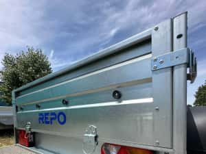 Remorcă REPO 750 kg – cu acte RAR, număr roșu și asigurare valabilă — miniatura 5