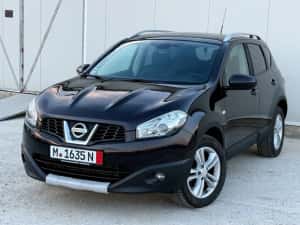 Nissan Qashqai Tekna 4x4 / 2.0 Diesel / Import Germania — miniatura 2