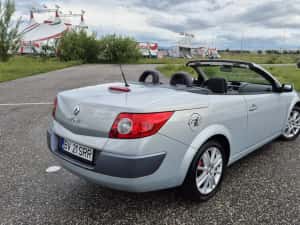 Renault Megane 2 Cabrio 2.0 //Climatronic//Impecabil //inscris Ro //Benzina //179.000 km// — miniatura 4