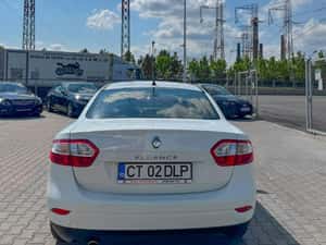 2011 Renault Fluence 1.6 16V Authentique 110 Cai !!! — miniatura 4