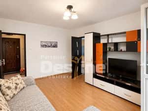 APARTAMENT 2 CAMERE DECOMANDAT METROU VALEA IALOMITEI. — miniatura 3