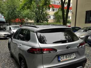 Toyota Corolla Cross 2023, 2.0 hibrid, km 40474  detalii pe autoavariat-ro — miniatura 3