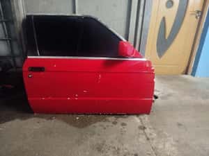 Ușa dreapta fata BMW E30 cupe — miniatura 9