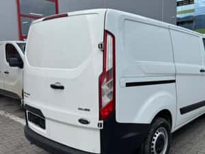 Ford Transit Custom Plug-in hibrid automata 2020 L1H1 — miniatura 3