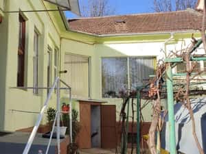 Vand casa 4 camere zona Ultracentrala — miniatura 3