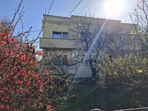 Ap 2 camere, transformat in 3, et 1, cu gradina, Sagului