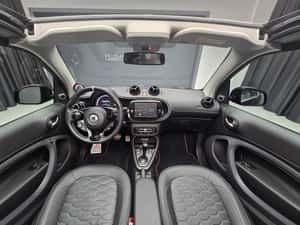 Smart BRABUS 92R - Exclusivitate și performanță — miniatura 4