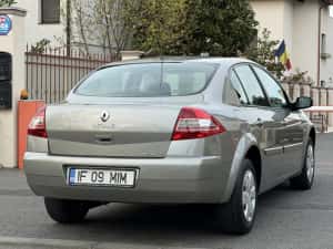 Renault Megan Pachet Manager 97.000Km 1.6 Benzina 105Cp 2008 Euro 4 — miniatura 4