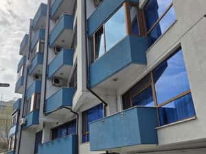 Bd. Mamaia – Delfinariu| 3 camere mobilat, utilat | 104 mp | Garaj sub — miniatura 3