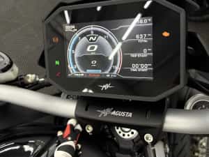 MV Agusta Brutale 800 • 637km parcursi — miniatura 8