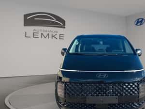 HYUNDAI STARIA 1.6 T-GDI HEV AUTOMATIC SIGNATURE