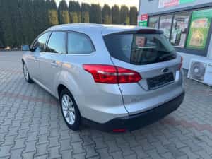 Ford Focus 1.5i euro 6 — miniatura 3