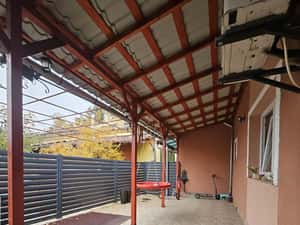 Casa independenta intr-o curte comuna , Oradea (Podul Centenarului) — miniatura 4