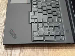 Laptop Lenovo ThinkPad T16g Gen3 16" 3.2K Tandem OLED Ultra 9 275HX 128GB Ram Nvidia RTX 5090 24GB 4TB SSD AlienStore Firma Factura-TVA — miniatura 4