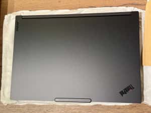 Laptop Lenovo ThinkPad T16g Gen3 16" 3.2K Tandem OLED Ultra 9 275HX 128GB Ram Nvidia RTX 5090 24GB 4TB SSD AlienStore Firma Factura-TVA — miniatura 5