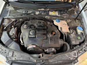 Volkswagen Passat B5.5 1.9AVF CUTIE AUTOMATĂ 2005! — miniatura 8