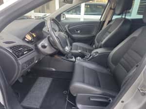 Renault Megane Facelift Bose 1.5dci — miniatura 7