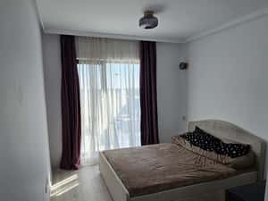 Închiriez Apartament 3 camere  -Direct Proprietar- Rezidențial Vest — miniatura 5